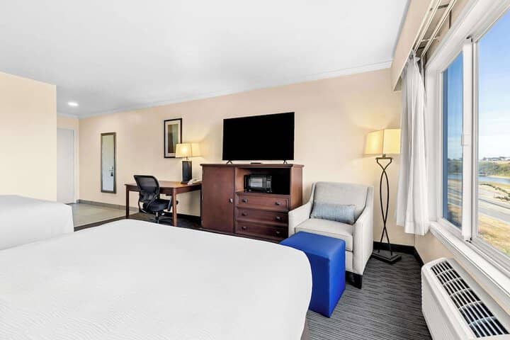 Room 11 of 47